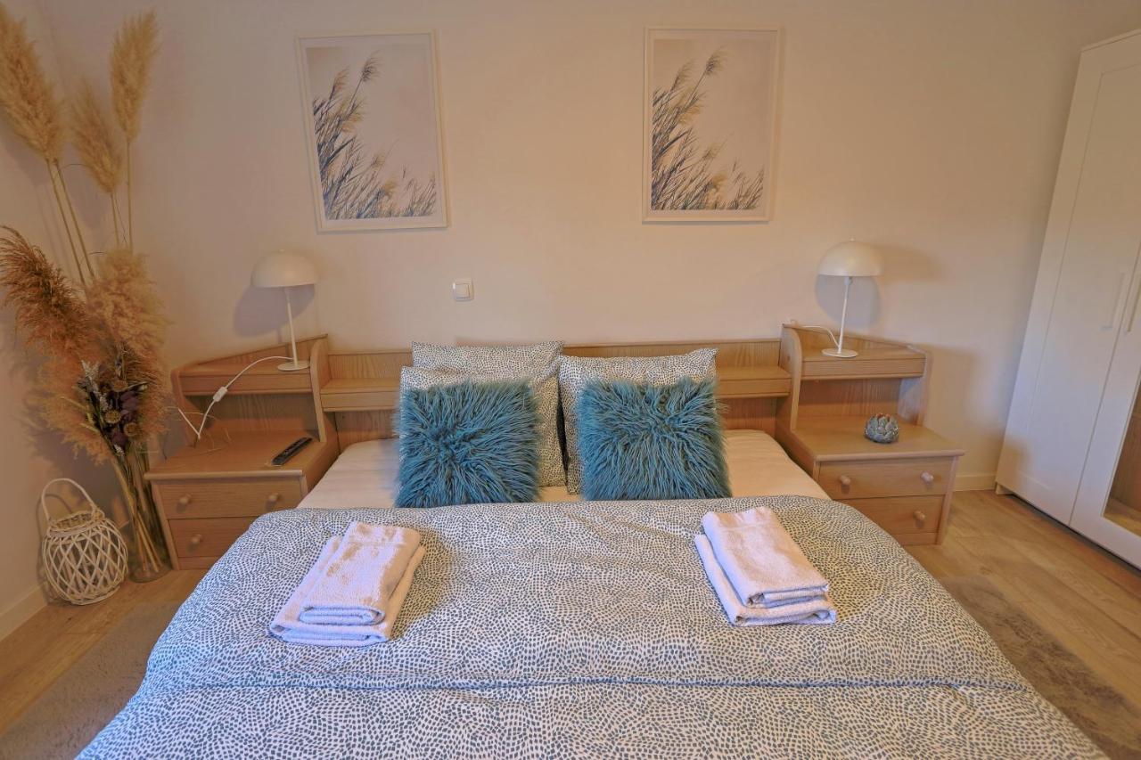 Luxury Apartman Alex With Sauna In The Village Otočac Εξωτερικό φωτογραφία