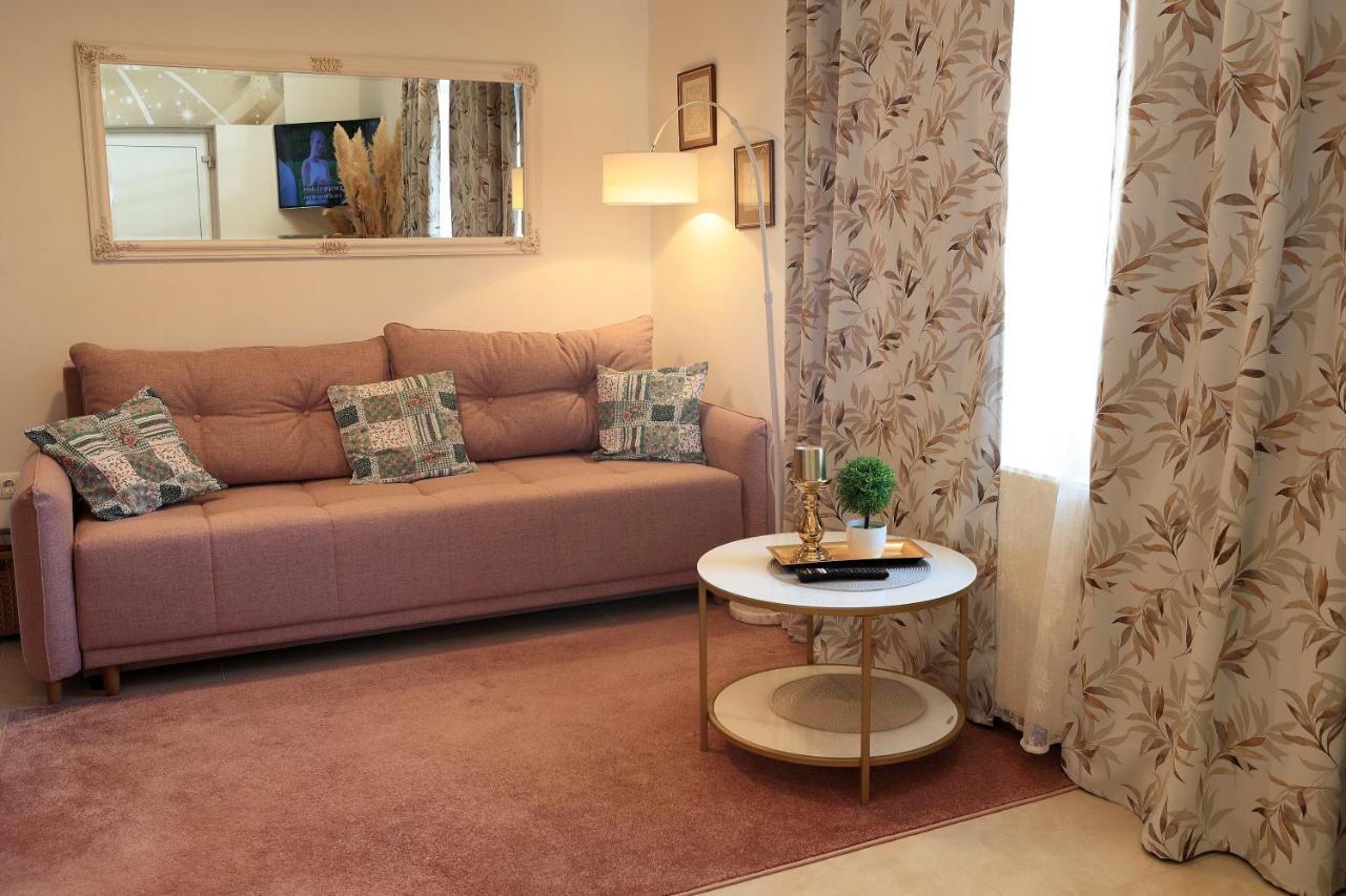 Luxury Apartman Alex With Sauna In The Village Otočac Εξωτερικό φωτογραφία