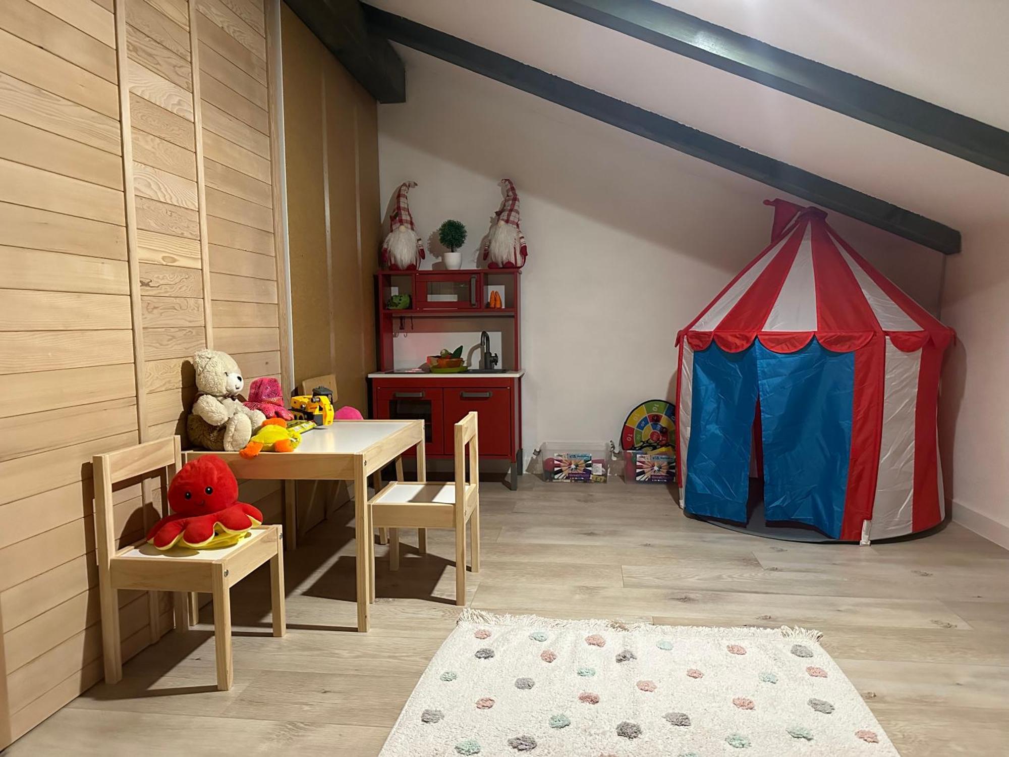 Luxury Apartman Alex With Sauna In The Village Otočac Εξωτερικό φωτογραφία